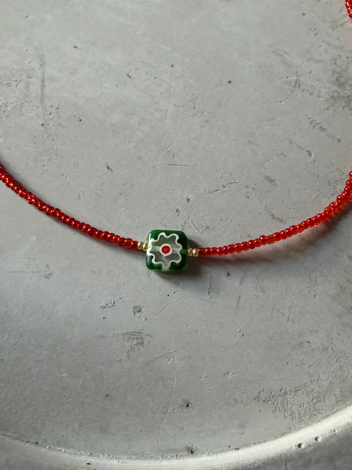 Collar con colgante de cristal de Murano