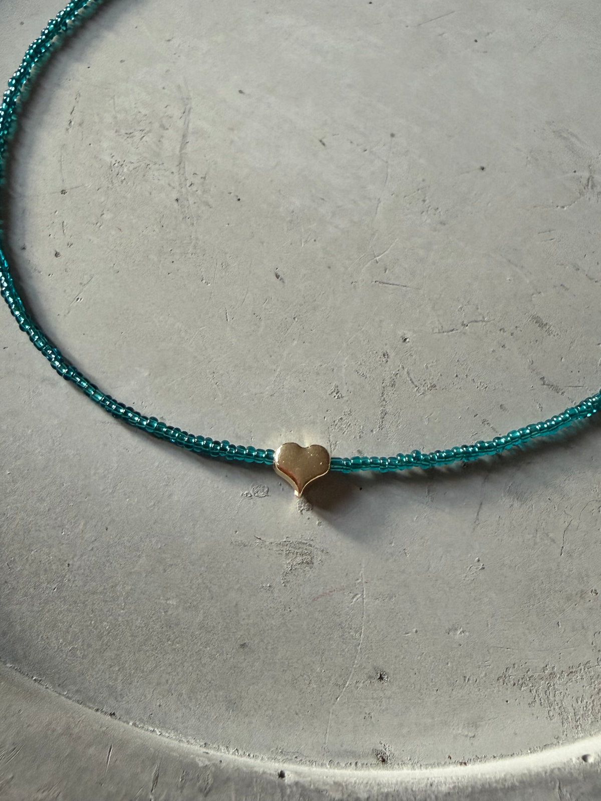 Collar con colgante de corazón