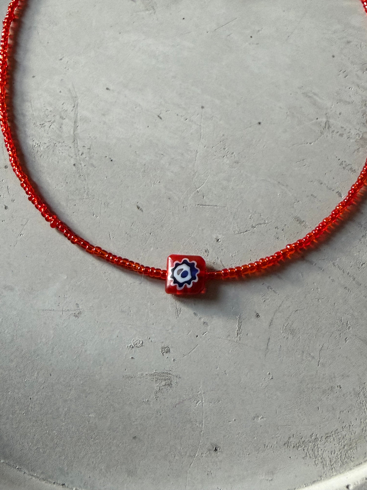 Collar con colgante de cristal de Murano