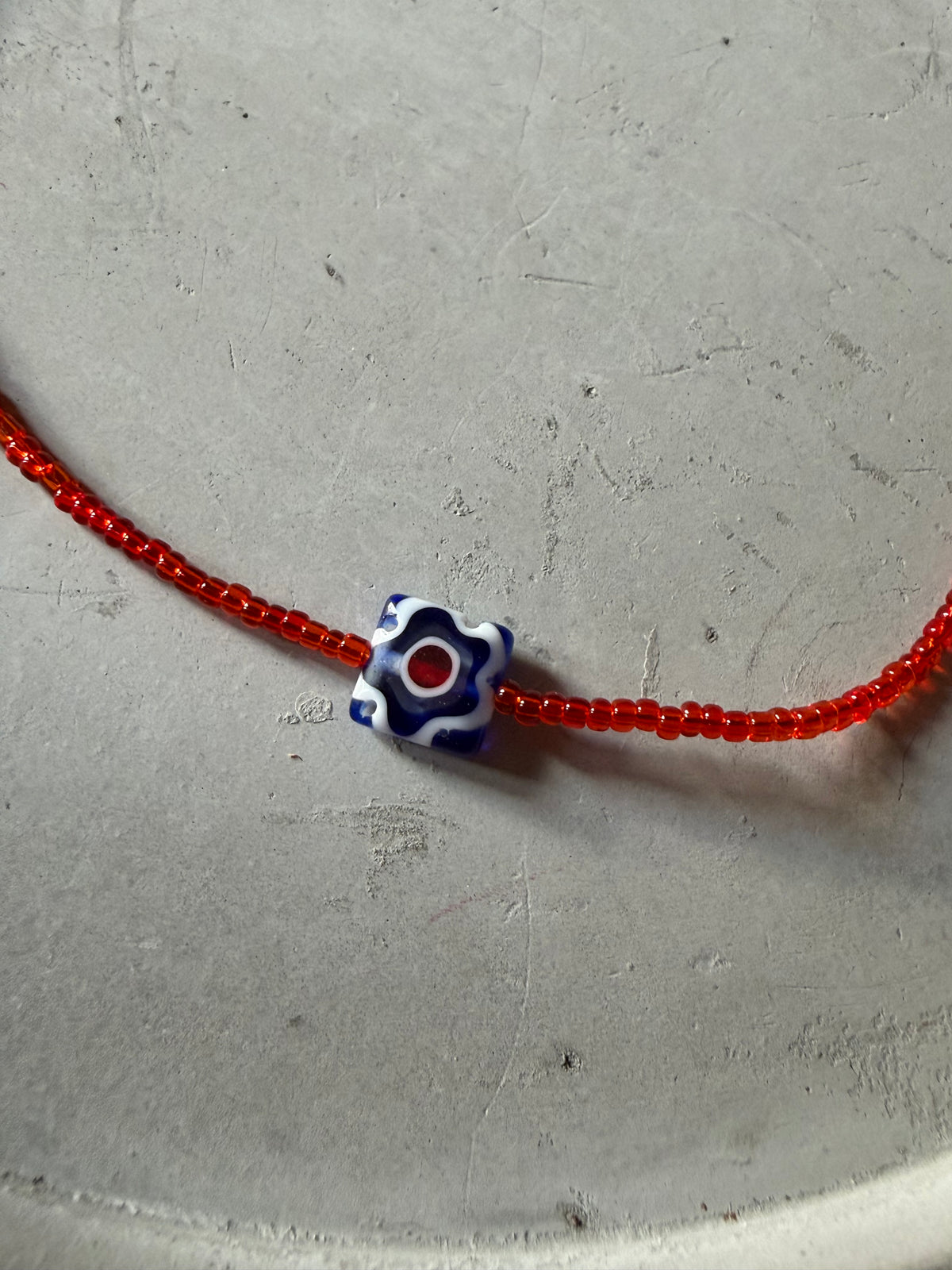 Collar con colgante de cristal de Murano
